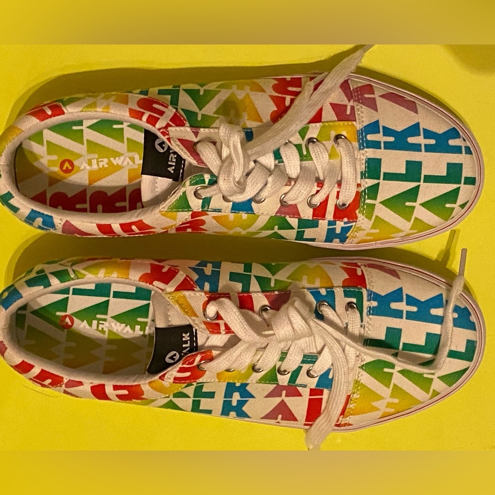 Airwalk Mens size 11